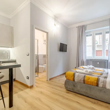 アパート Guesthost - Mm Pozzo Strada Mini Subway トリノ